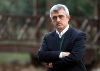 ‘Seba ke dewlete peyser game eşte tepişteyî hêrsbîyaye yê’