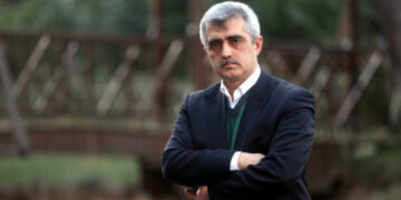 ‘Seba ke dewlete peyser game eşte tepişteyî hêrsbîyaye yê’