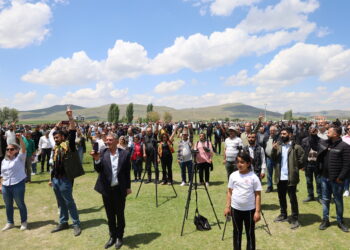 Şahiya Xidirelyaz ji bo bîranîna Onder li dar xistin