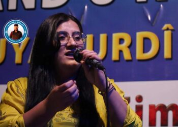 Serî li ber astengiyan rakir û bû dengbêj