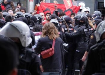 Karker û kedkar diherikin qadên 1ê Gulanê