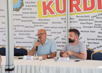 Rojên Pirtûkên Kurdî berdewam dike