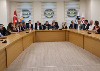 ‘Em ji bo aştiyê amade ne’