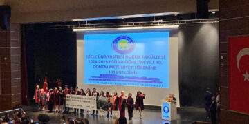 Amed de wendekaranê huqûqî Sirri Sureyya Onder ard xo vîrî