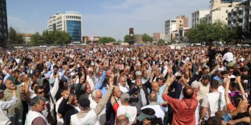 Kaytan û Altûn Amed de ameyê vîrardene: Pîrê Kurdîstanê bêmerg î