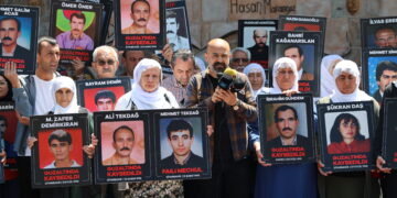 Xizmên Windayan li aqûbeta Omer Sogut pirsîn