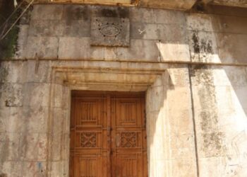 Beranê darîn; sembola tarîxî kehen a bazarê Reqayî