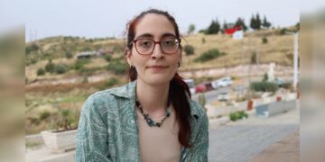 ‘Ganî aştî bêro qiseykerdiş’