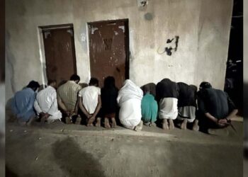 Li Dêrazorê 10 DAIŞî hatin girtin