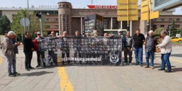 Kesê ke Qirkerdişê Garî de dinyaya xo bedelnayî ameyî yadkerdiş