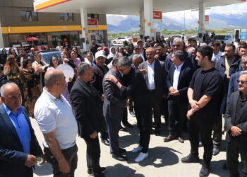 Li warê xwe bi girseyî hat pêşwazîkirin