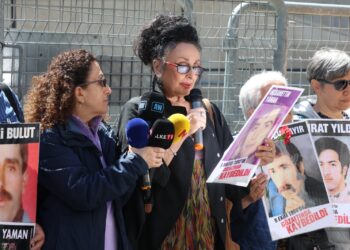 Hezar û 49 hefte ne li Qada Galatasarayê bang dikin