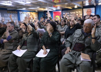 Di 47 salan de 12 kongre: Li dîrokê navê xwe nivîsand