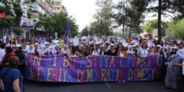 TJA: Divê ewil Rêber Abdullah Ocalan azad bibe