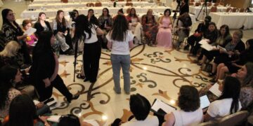 Jinan di kongreya NADAyê de azadiya Ocalan xwestin