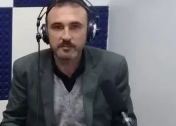 Li Humsê rojnamegerek hate kuştin