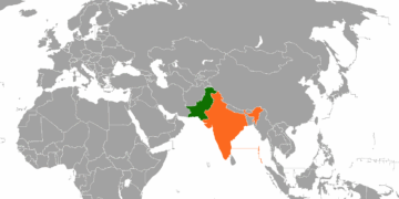 Şerê Hindîstan û Pakîstanî de tewr kêm 43 kesî ameyî kiştiş
