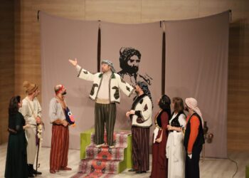 Li Cizîrê şanoya Bekoyê Ewan hat lîstin