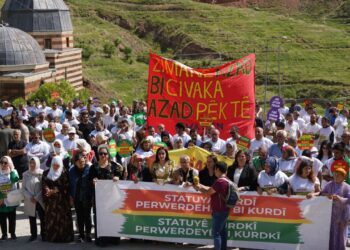 Li Bazîdê ji bo Kurdî soz dan Mem û Zînê 