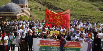 Li Bazîdê ji bo Kurdî soz dan Mem û Zînê 