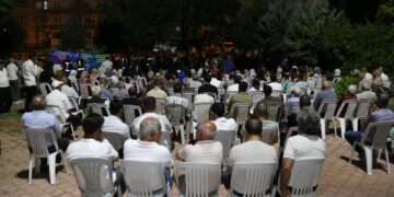 Civîna gel: Divê civak xwe bi rê ve bibe