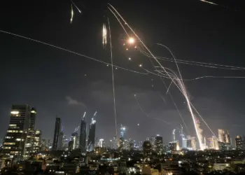 Îranê li Tel Avivê xist: Herî kêm 40 kes birîndar bûn