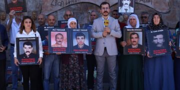 Xizmên Windayan li faîlên Serhat Kazak ê 13 salî pirsîn