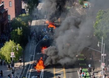 Los Angeles de qedexeyê vejîyayîşê teberî ame eşkerakerdene