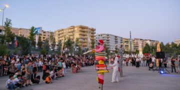 Rojê Tiyatroyî yê Gedeyan ê Gêrayoxî qedîyayî