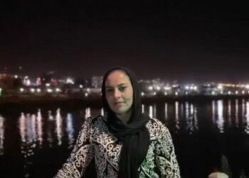 Edene de cinîyêk ameye kiştiş