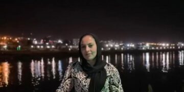 Edene de cinîyêk ameye kiştiş