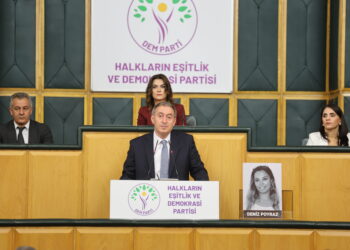 Bakirhan: Rizgariya ji aloziyan çareseriya demokratîk e