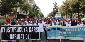 ‘Heta ku em hişbirê ji ser vê axê biqedînin em ê têbikoşin’