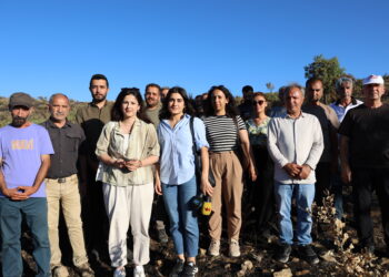 Heta berpirsiyar bên darizandin em ê têbikoşin