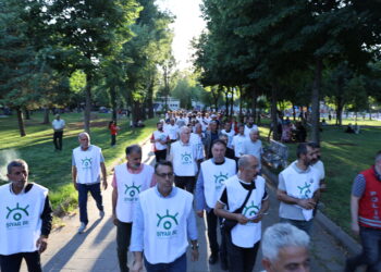 ‘Pergal bizanebûn erîşî ciwanan dike’