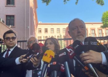 DEM Partiyê bi Wezîrê Edaletê re hevdîtin kir