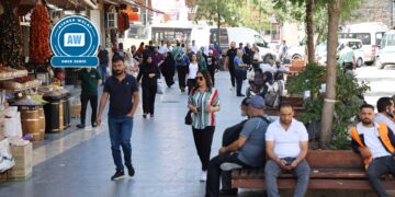 Xelkê Amedê: Aştî yek alî nabe