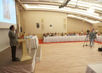 Kasim Firat: Divê Kurd yekîtiya xwe xurt bikin