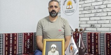 “Ma zanenî şehîdêk kura de kewt erd, cayê ey uca yo”