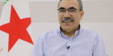 Aldar Xelîl: Ma wazenê ke Sûrîye bi adem-î merkezî îdare biba