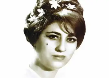 Stranbêjek berxwedêr : Eyşe Şana kurdî