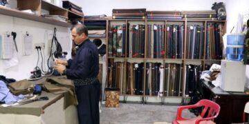 Pêroyîya şarê Dêrelokî heta nika cilûberganê kurdan xora kenê