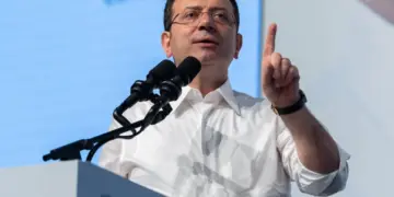 Îmamoglu: Ganî Meclîs de komîsyon bêro awankerdene