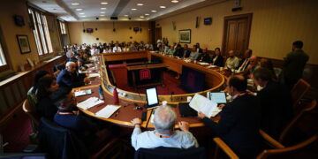 Li Parlamentoya Îngilistanê azadiya Ocalan hat xwestin