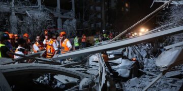 Îranê vê şeveqê jî êrişî Îsraîlê kir: 2 kes mirin