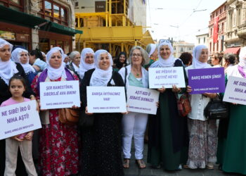 Dayikên Aştiyê tevî êşa kişandine jî di aştiyê de bi israr in