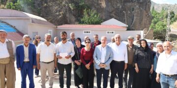 Xelkê Elkê dixwaze germava wan were vekirin