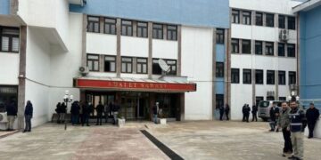 Roniştişê kesê ke beşdarê merasîmê cenazeya Aysel Dogan bî ame kerdiş