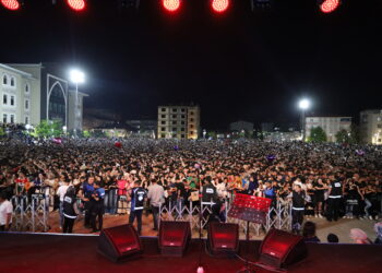 DEM Partî li Serhedê dest bi mîhrîcanan dike