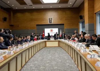 Komîsyona Dadê 10emîn Pakêta Darazê erê kir